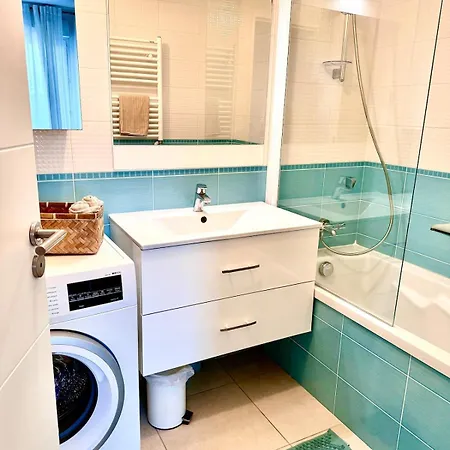 Modern Renovated 1 Bedroom In 公寓 昂蒂布